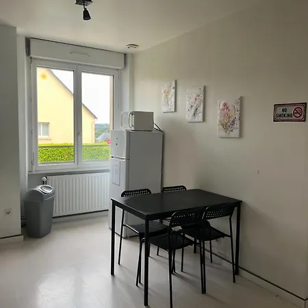 Très Joli T1 à Lambezellec Avec Parking Gratuit