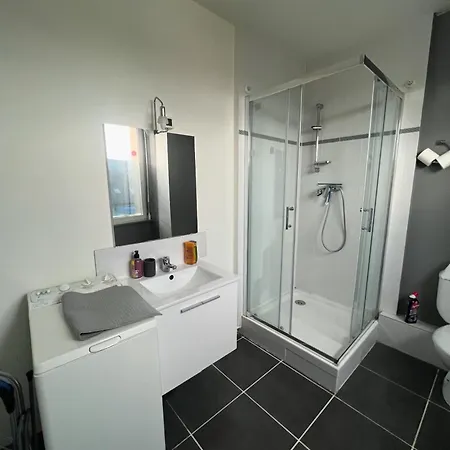 Tres Joli T1 A Lambezellec Avec Parking Gratuit Apartment *