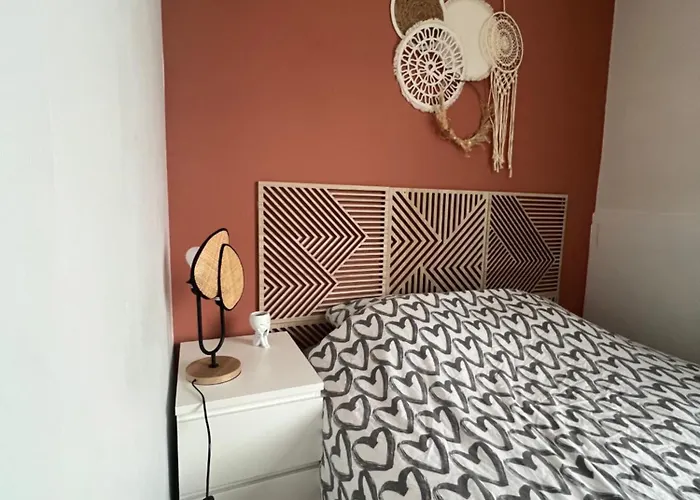 Très Joli T1 à Lambezellec Avec Parking Gratuit *